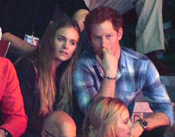Le prince Harry et sa petite amie Cressida Bonas à Wembley lors du We Day, le 7 mars 2014 à Londres