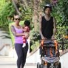 Amber Rose et son mari Wiz Khalifa promènent leur fils Sebastian à Los Angeles, le 28 janvier 2014. 
