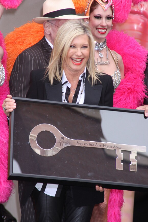 Olivia Newton-John honorée lors d'une cérémonie au Flamingo Hotel à Las Vegas. Le 2 avril 2014.