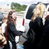 La sublime Kate Moss et sa fille Lila arrivent à Sao Paulo le 4 avril 2014, pour assister au gala de l'amfAR.
