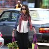 Exclusif - L'actrice Mila Kunis, enceinte, dans les rues de Studio City, le 7 avril 2014.