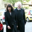 Lionel Jospin et sa femme Sylviane Agacinski - Obsèques de Régine Deforges en l'église Saint-Germain-des-Prés à Paris. Le 10 avril 2014.