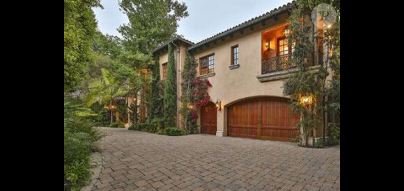 L'actrice Sofia Vergara s'est offert cette maison de Beverly Hills pour la somme de 10,6 millions de dollars.