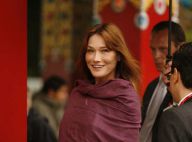 PHOTOS : Carla Bruni escortée par les people pour rencontrer le dalaï lama...