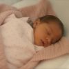 Portrait de la princesse Leonore de Suède, fille de la princesse Madeleine et Chris O'Neill, après sa naissance le 20 février 2014