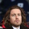 Julien Doré au match entre le PSG et Marseille au Parc des Princes à Paris, le 2 mars 2014.