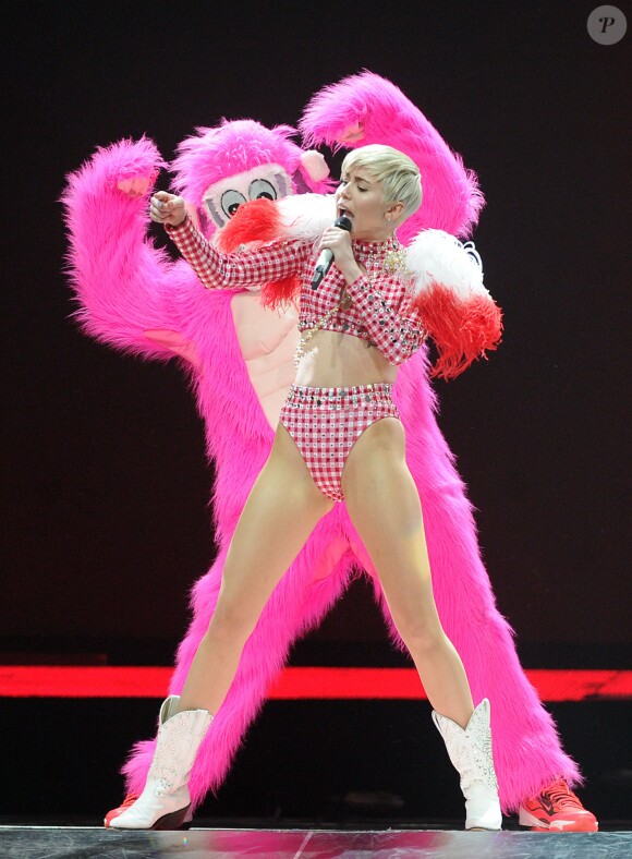 Miley Cyrus en concert à Las Vegas, le 1er mars 2014.
