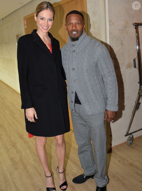 Exclusif - Pauline Lefèvre posant avec Jamie Foxx à l'occasion du passage de l'acteur à Paris pour la promotion du film "The Amazing Spider-Man : Le destin d'un héros", le 11 avril 2014.