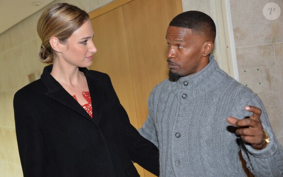 Exclusif - Pauline Lefèvre posant avec Jamie Foxx à l'occasion du passage de l'acteur à Paris pour la promotion du film "The Amazing Spider-Man : Le destin d'un héros", le 11 avril 2014.