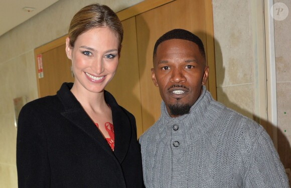 Exclusif - Pauline Lefèvre posant avec Jamie Foxx à l'occasion du passage de l'acteur à Paris pour la promotion du film "The Amazing Spider-Man : Le destin d'un héros", le 11 avril 2014.
