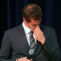 Andy Murray en pleurs: Honoré et 'fier', il craque devant sa belle et sa famille