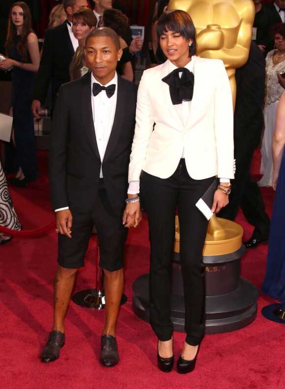 Pharrell Williams et sa femme Helen Lasichanh aux Oscars à Hollywood, le 2 mars 2014.