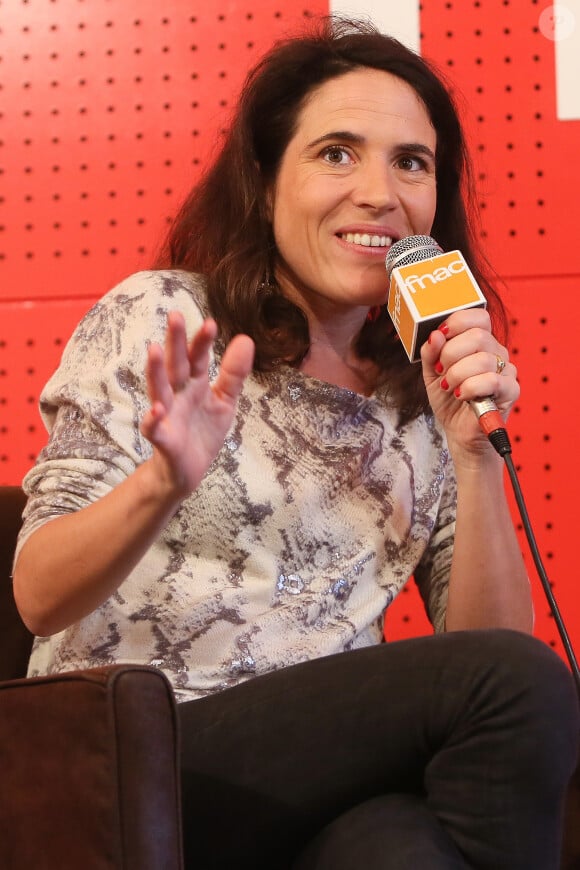 Mazarine Pingeot à la Fnac Saint-Lazare à Paris, le 28 mars 2014.
