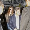 Nicolas Sarkozy, Carla Bruni-Sarkozy et leur fille Giulia débarquent à l'aéroport LAX de Los Angeles le 25 avril 2014 où la chanteuse se produira sur scène au Luckman Fine Arts Complex de LA le 26 avril