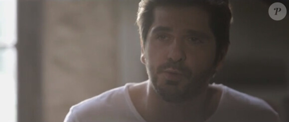 Patrick Fiori dans son clip "Elles".
