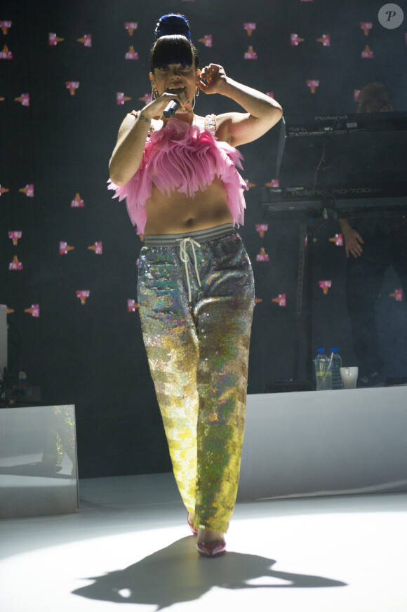 Lily Allen en concert au Shepherd's Bush Empire de Londres, le 28 avril 2014.