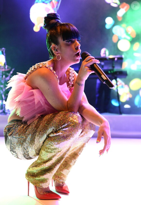 Lily Allen en concert au Shepherd's Bush Empire de Londres, le 28 avril 2014.