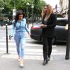 Kim Kardashian arrive au restaurant L'Avenue avec son amie Serena Williams, pour un déjeuner en tête à tête. Paris, le 30 avril 2014.
