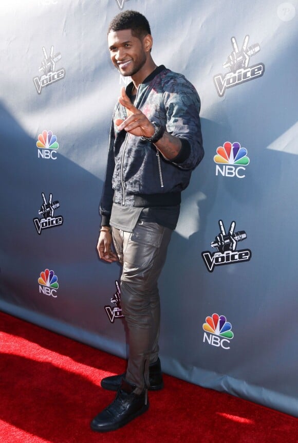 Usher lors de l'évènement "The Voice" à Hollywood, le 3 avril 2014.