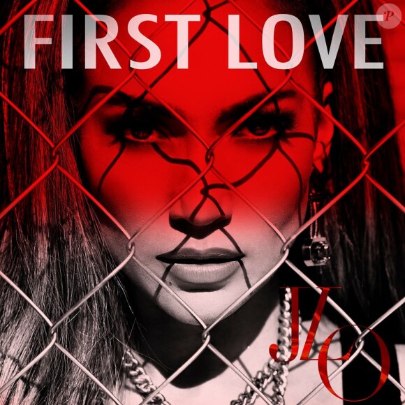 Écoutez First Love, le nouveau single de Jennifer Lopez, extrait de son album à venir.