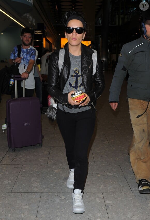 Lily Allen arrive à Londres, le 6 mai 2014.