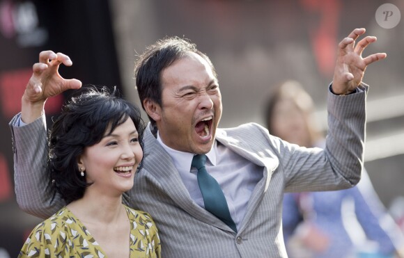 Kaho Minami et Ken Watanabe à la première de Godzilla au Dolby Theatre, Los Angeles, le 8 mai 2014.