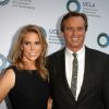 Cheryl Hines et son compagnon Robert Kennedy à Beverly Hills, le 21 mars 2014.