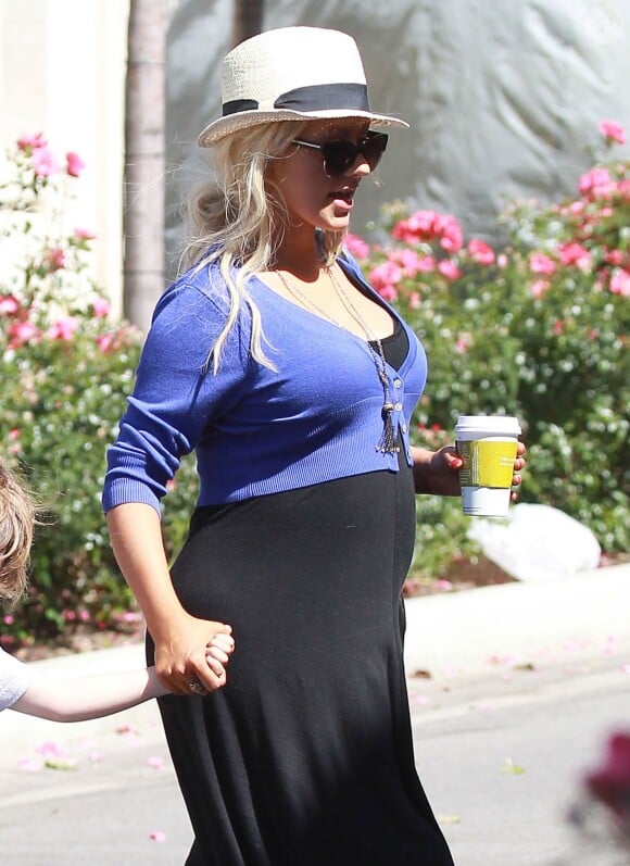 Christina Aguilera (enceinte) à Los Angeles, le 11 mai 2014. 