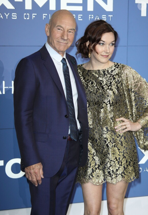 Patrick Stewart et sa femme Sunny Ozell à la première du film "Days of Future Past" au centre Jacob Javits à New York, le 10 mai 2014.