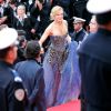 Nicole Kidman - Montée des marches du film "Grace de Monaco" pour l'ouverture du 67e Festival du film de Cannes le 14 mai 2014.