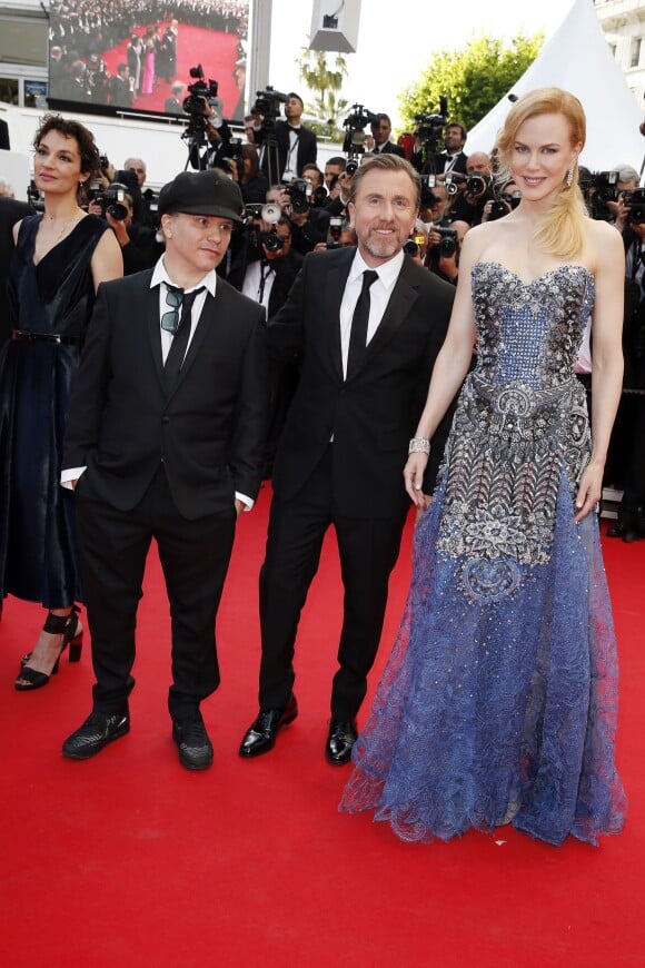 Jeanne Balibar, Olivier Dahan, Tim Roth et Nicole Kidman - Montée des marches du film "Grace de Monaco" pour l'ouverture du 67e Festival du film de Cannes le 14 mai 2014.