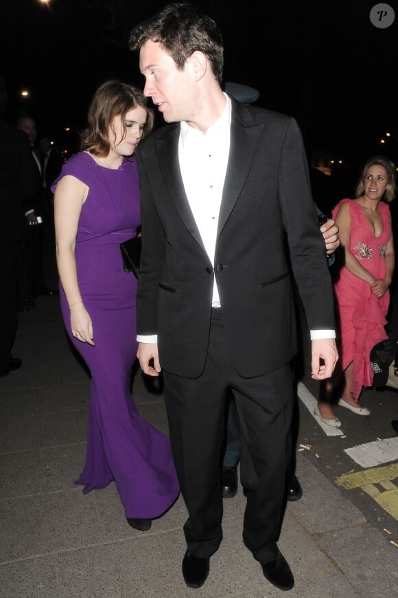 La princesse Eugenie d'York et son petit ami Jack Brooksbank passaient la soirée du 15 mai 2014 au club privé Annabel's, dans Mayfair, à Londres avec Beatrice d'York, Dave Clark, et Cressida Bonas