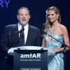 Harvey Weinstein et Heidi Klum lors de la soirée "amfAR's 21st Cinema Against AIDS" à l'Eden Roc au Cap d'Antibes dans le cadre du 67ème festival du film de Cannes, le 22 mai 2014.