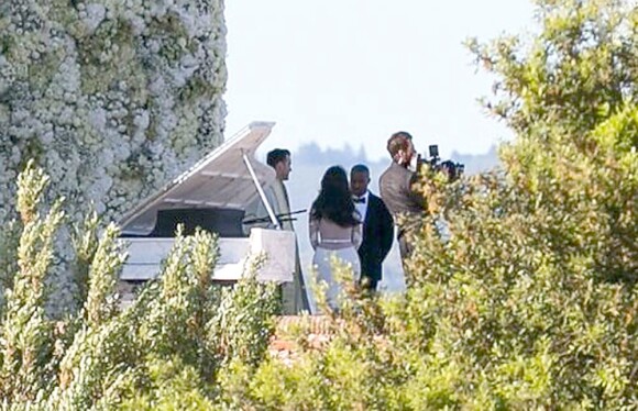 Kim Kardashian et Kanye West se disent oui le le samedi 24 mai, au Forte di Belvedere, à Florence.