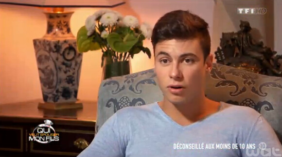 Florian semble avoir exclu toute éventualité avec Florie (Qui veut épouser mon fils ? 3 - extrait de l'épisode 6 du vendredi 30 mai 2014 sur TF1.)