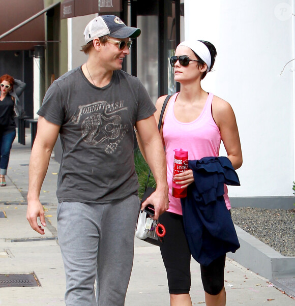 Peter Facinelli et sa compagne Jaimie Alexander dans les rues de West Hollywood, le 29 mai 2014.