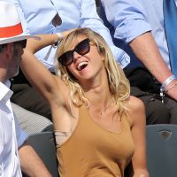Roland-Garros - Enora Malagré, ravissante : Un rayon de soleil dans les tribunes