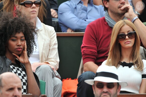 Zahia Dehar au tournoi de Roland-Garros à Paris, le 1er juin 2014.