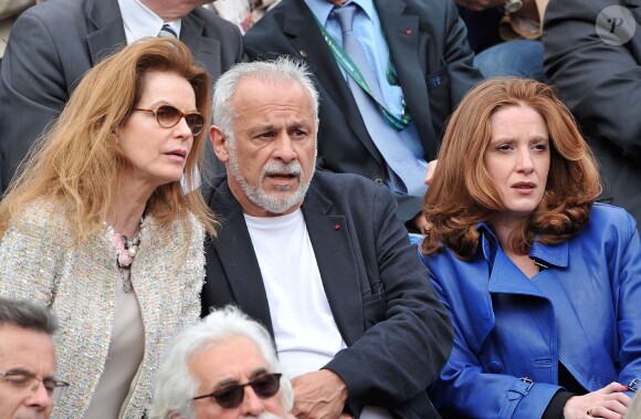 Cyrielle Clair, Françis Perrin et sa femme Gersende à Roland-Garros à Paris, le 3 juin 2014.