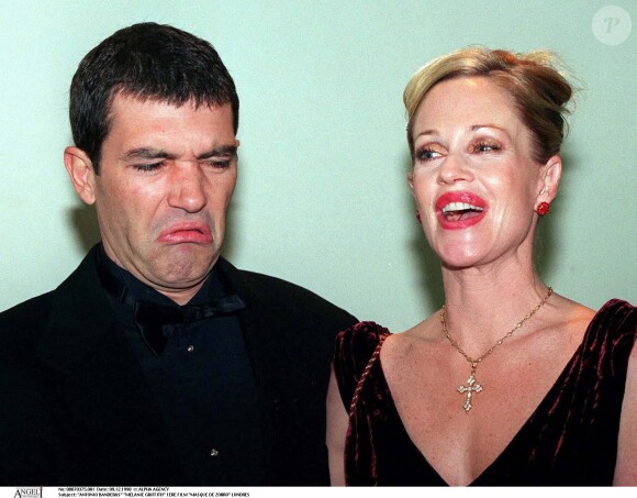 Antonio Banderas et Melanie Griffith à Londres en 1998.