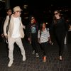 Angelina Jolie et Brad Pitt avec leurs enfants Maddox et Zahara, Los Angeles, 6 juin 2014.