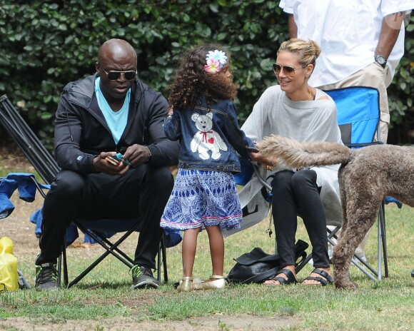 Une famille unie ! Heidi Klum et Seal emmènent leurs enfants à un match de football à Brentwood. Le 7 juin 2014