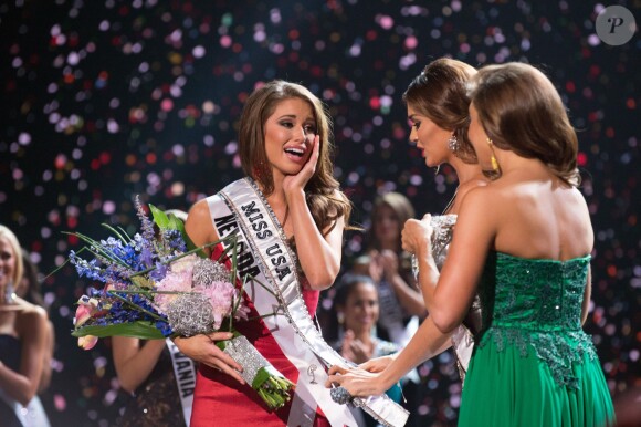 Nia Sanchez, Miss Nevada, remporte le titre de Miss USA 2014 au Baton Rouge River Center. Baton Rouge, le 8 juin 2014.