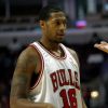 Vinny Del Negro et James Johnson à Chicago, le 19 octobre 2009. 