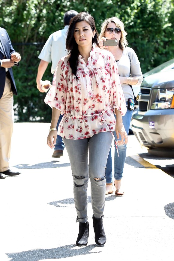 Kourtney Kardashian dans les Hamptons, le 2 juin 2014.