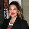 Drew Barrymore assiste à l'émission "Daily Show With Jon Stewart" à New York, le 22 mai 2014.