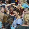 La princesse Mary de Danemark était samedi 14 juin 2014 au Faelledparken pour soutenir une course en relais contre les intimidations et remettre les médailles aux jeunes participants à leur arrivée.