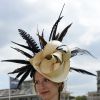 Les chapeaux sur le "Prix de Diane Longines" à l'hippodrome de Chantilly le 15 juin 2014.