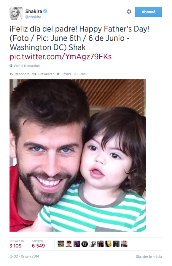 Shakira félicite Gerard Piqué sur Twitter avec une photo de son amoureux et de leur fils Milan le 15 juin 2014. 