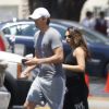 Mila Kunis (enceinte) et Ashton Kutcher à Studio City, le 15 juin 2014.